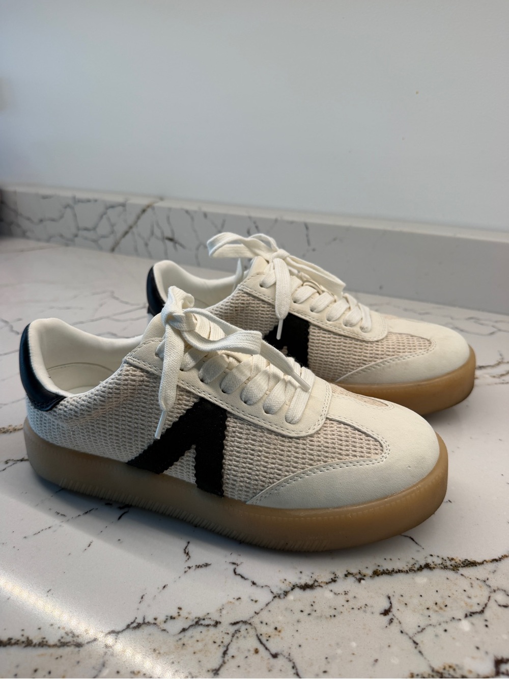 MIA White Knit Sneakers with Black Accent and Gum Sole